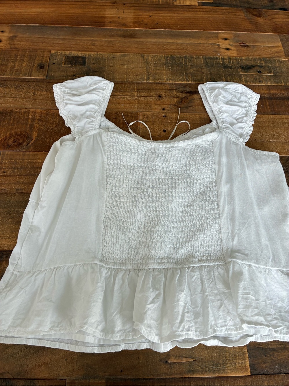 Hollister White Peplum Button-Front Square Neck Top - Picture 8 of 8